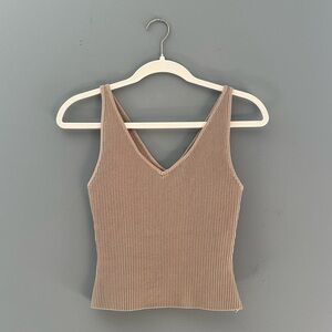 Aritzia Babaton Sculpt Knit V-neck Tank, Taupe, S